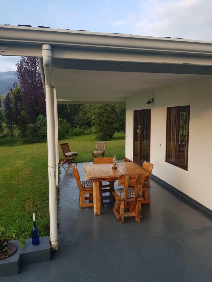 Swallowfield Cottage Champagne Valley Exteriör bild